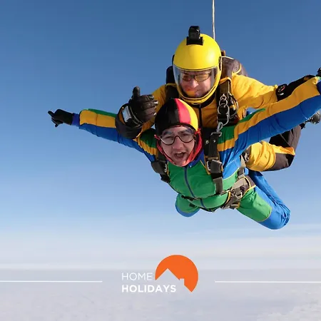 #329 Families Only - Jacaranda By Holidays Vila