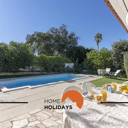 #329 Families Only - Jacaranda By Holidays