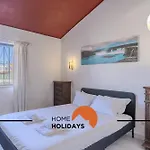 #329 W Pool Family *